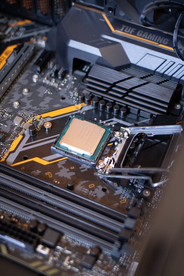 Websites, Hosting & SEO Motherboard with an exposed CPU